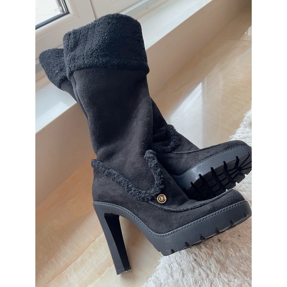 ♠️ ALL NEW Dior Suede High Heel Boots ♠️ - Picture 6 of 7